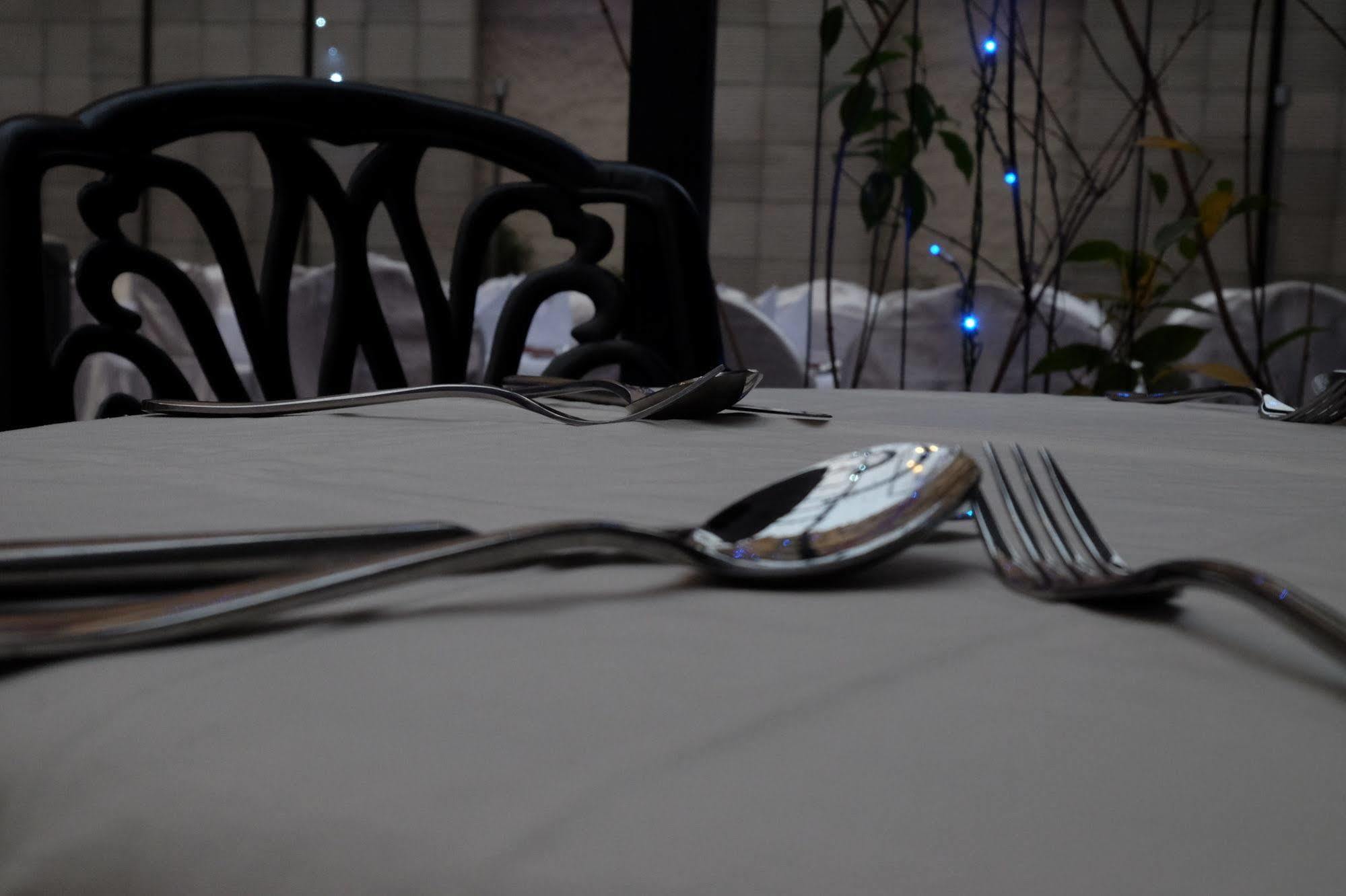 Galesia Hotel & Resort - Dhaka Zewnętrze zdjęcie