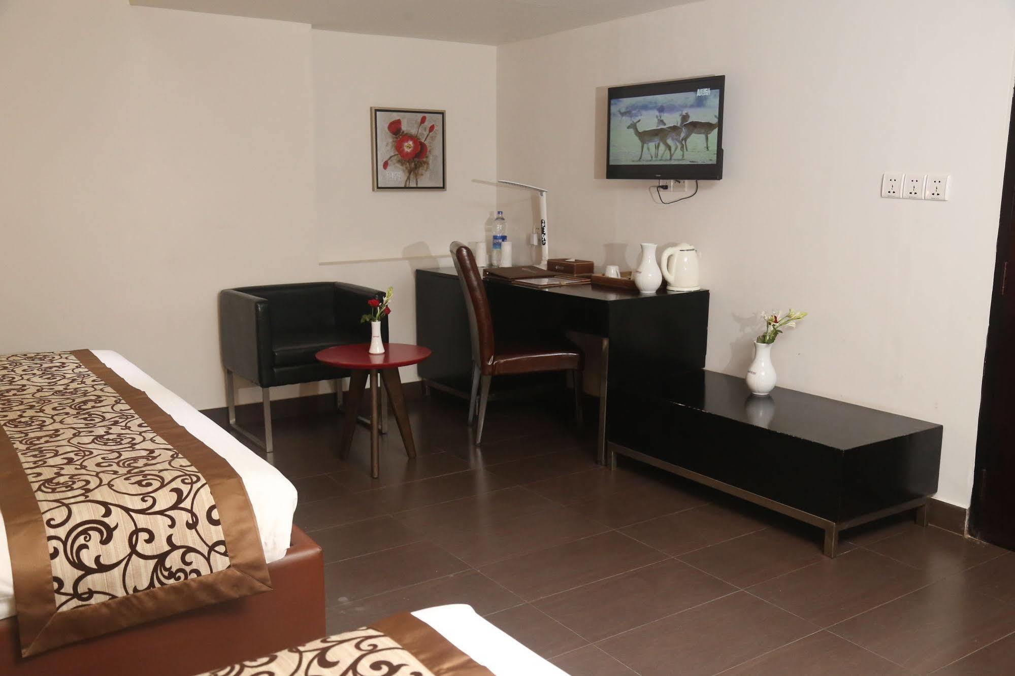 Galesia Hotel & Resort - Dhaka Zewnętrze zdjęcie
